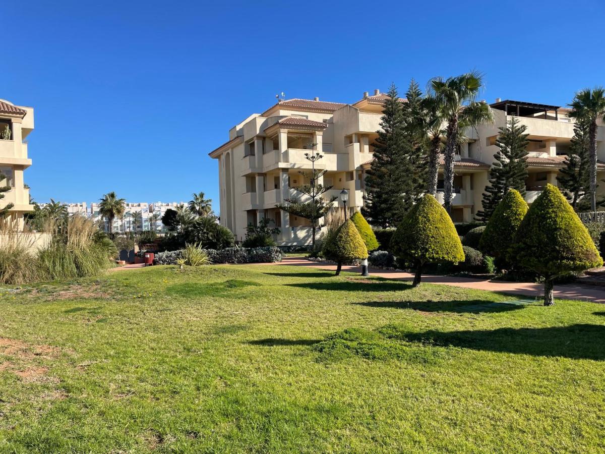 Moderna Y Alegre Vivienda Junto Al Mar . Apartment Roquetas de Mar Exterior photo